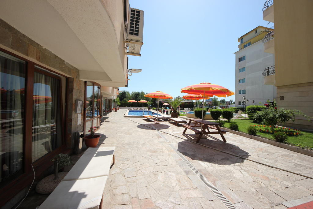 Menada Sea Regal Apartments Napospart Kültér fotó
